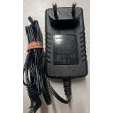 Блок питания для робот пылесоса Polaris PAD 1015 20В 1А штекер 5,5*2,5